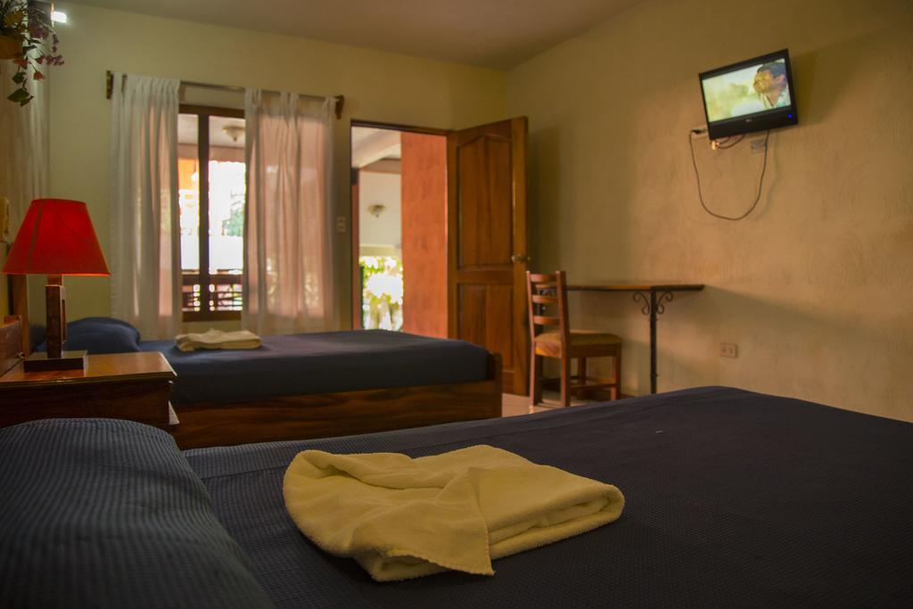 Hotel Villa Hermosa レタルレウ エクステリア 写真