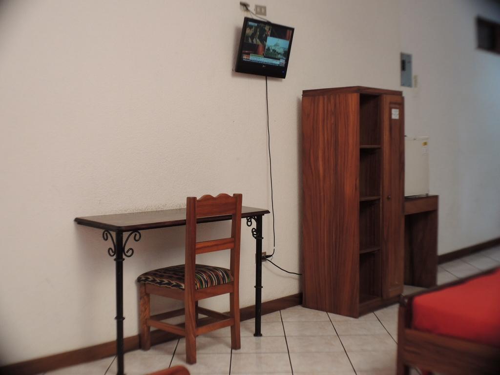 Hotel Villa Hermosa レタルレウ 部屋 写真