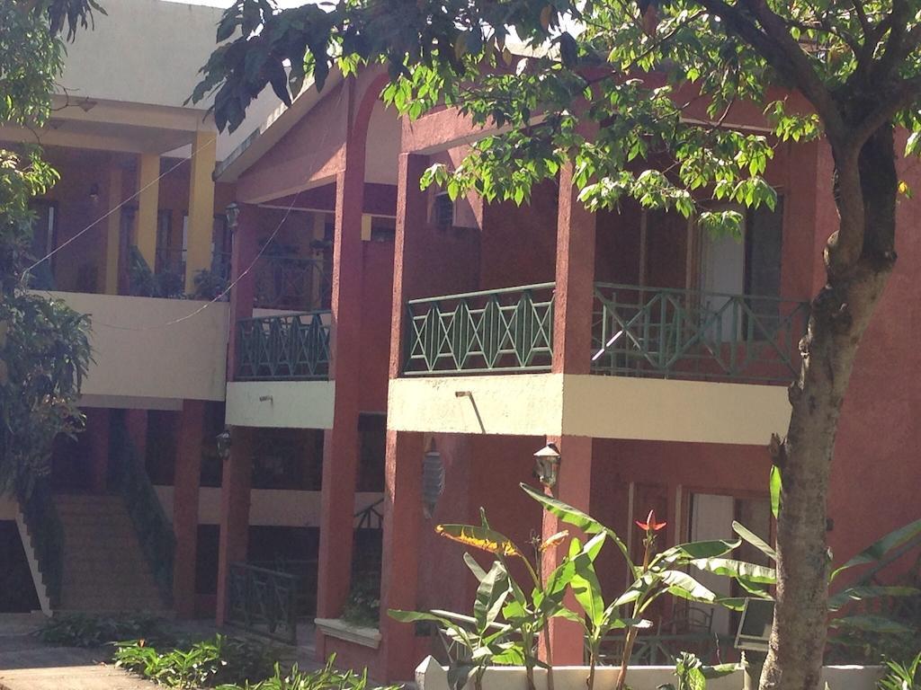 Hotel Villa Hermosa レタルレウ エクステリア 写真