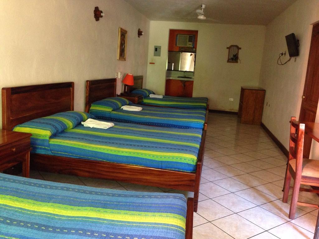 Hotel Villa Hermosa レタルレウ エクステリア 写真